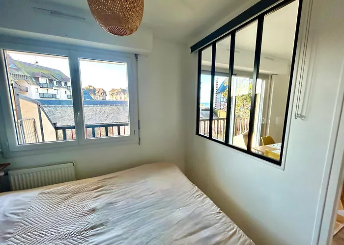 Magnifique Vue A 50 M De La *